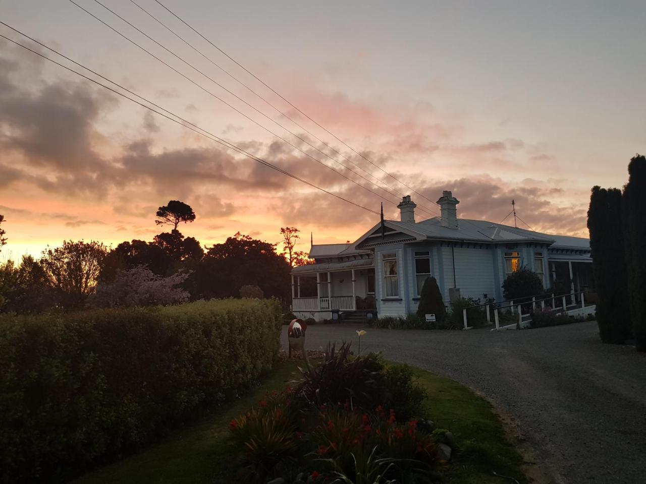 Lancewood Lodge Bulls Exterior photo