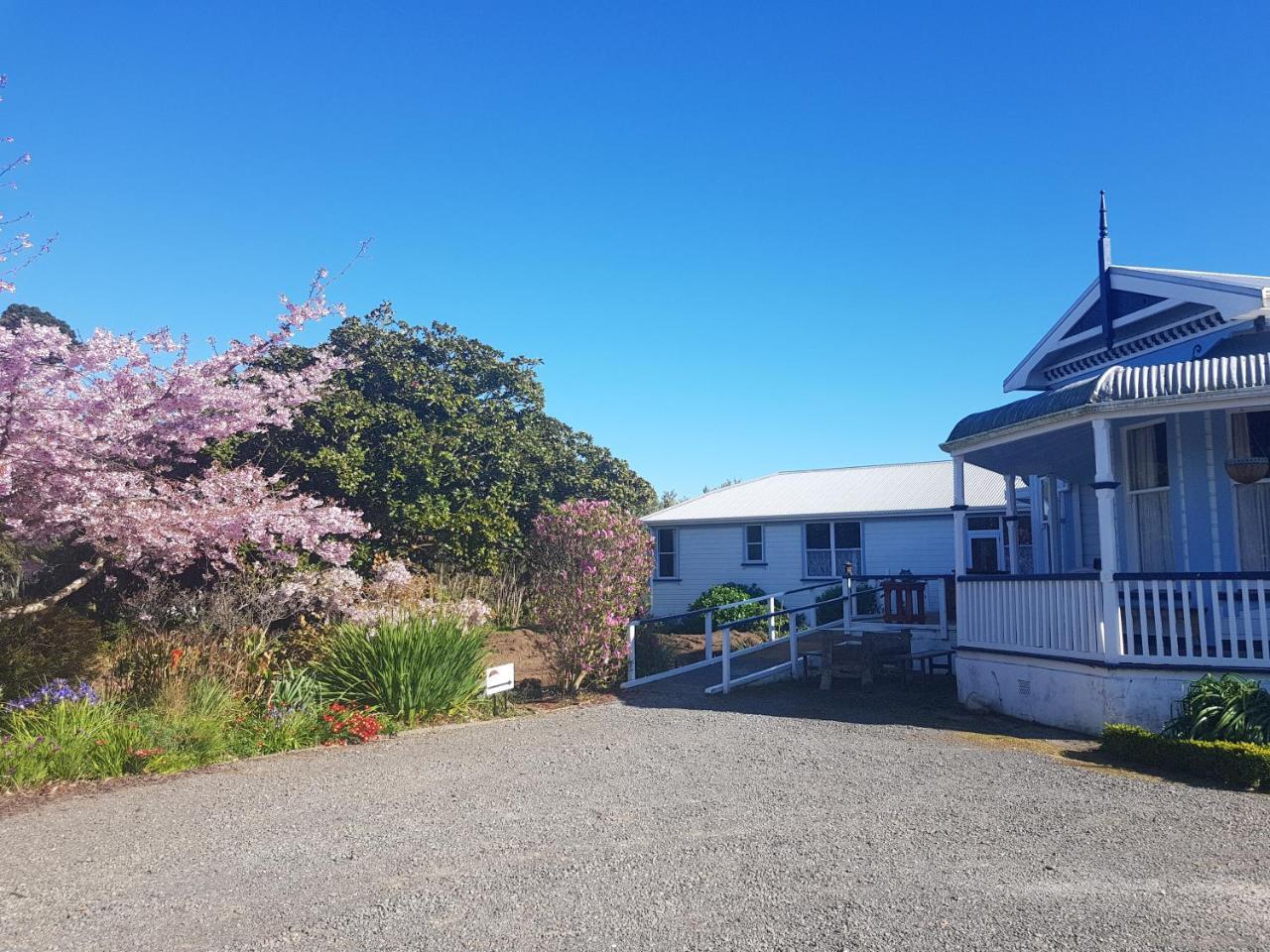 Lancewood Lodge Bulls Exterior photo