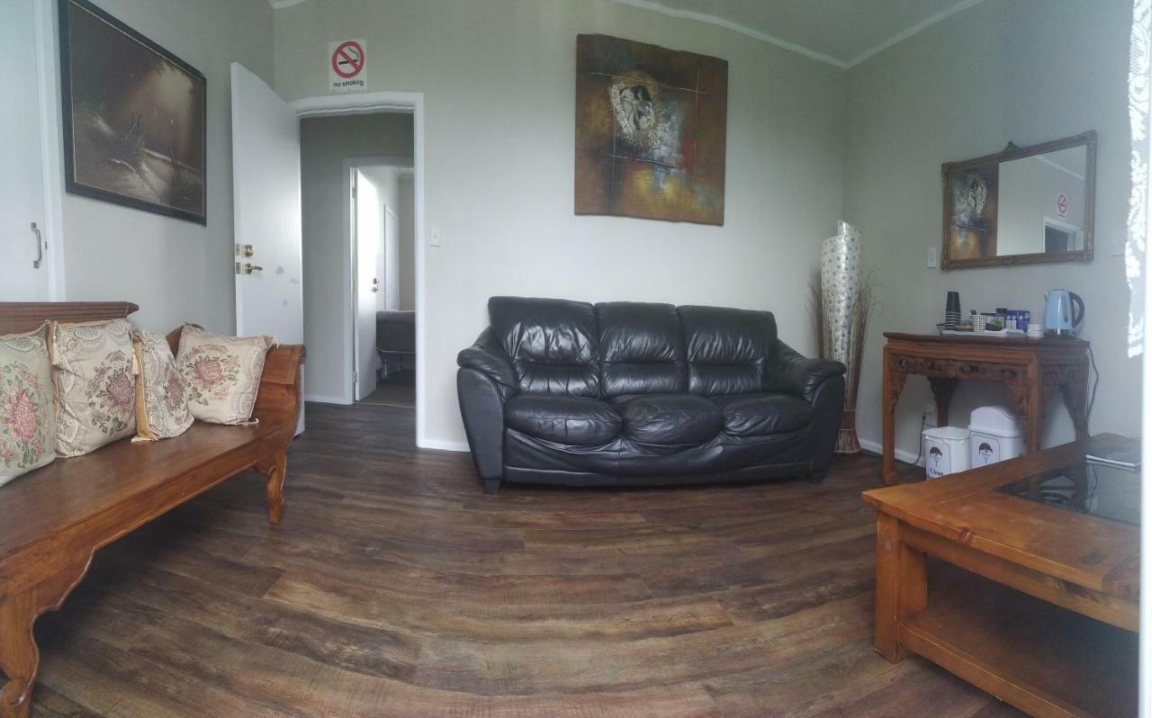 Lancewood Lodge Bulls Exterior photo